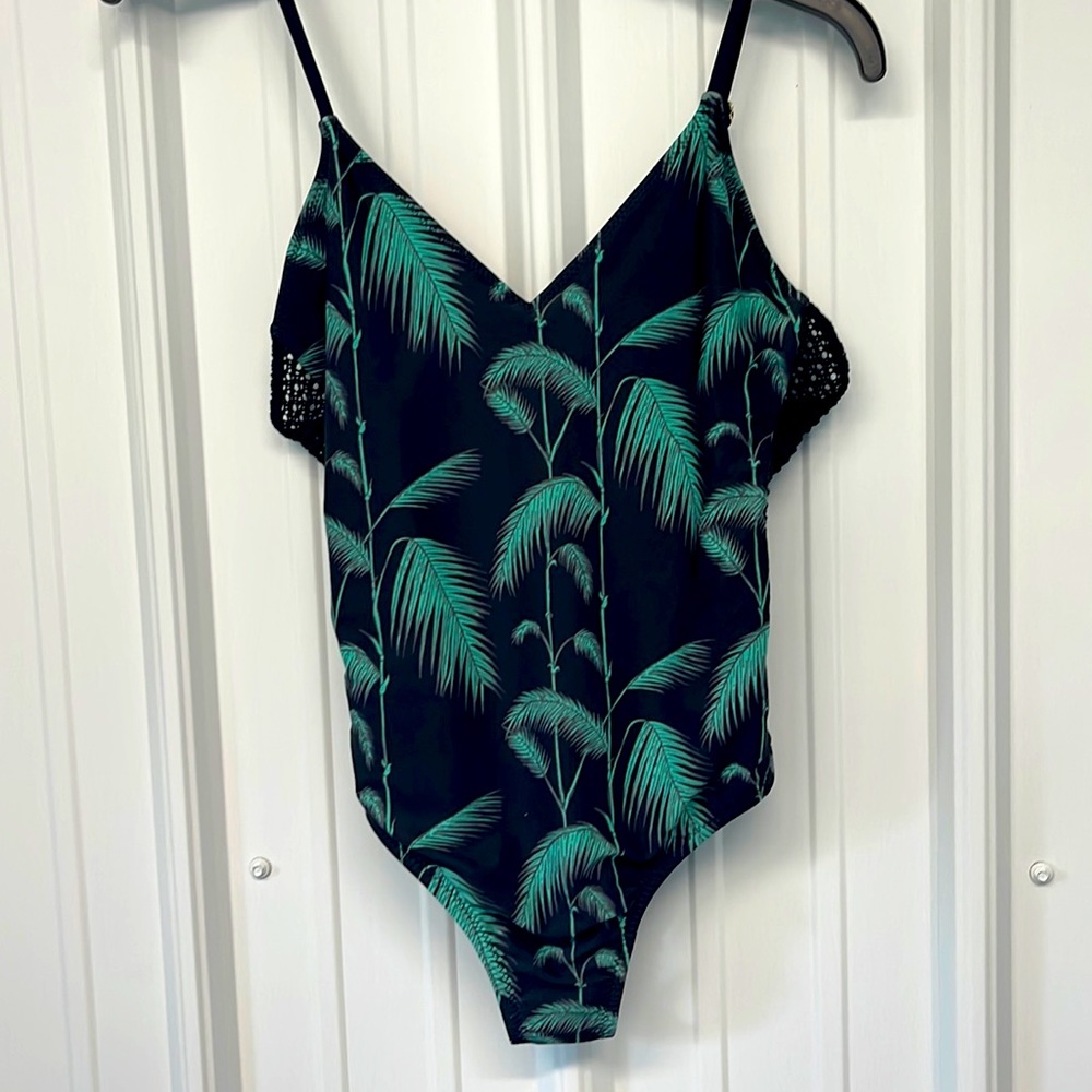 Wildfox One Piece Swimsuit New black Green Medium